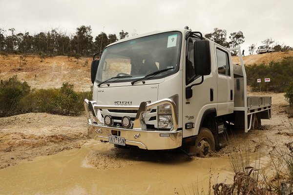 Isuzu Demos Updated N Series Electrical Connection